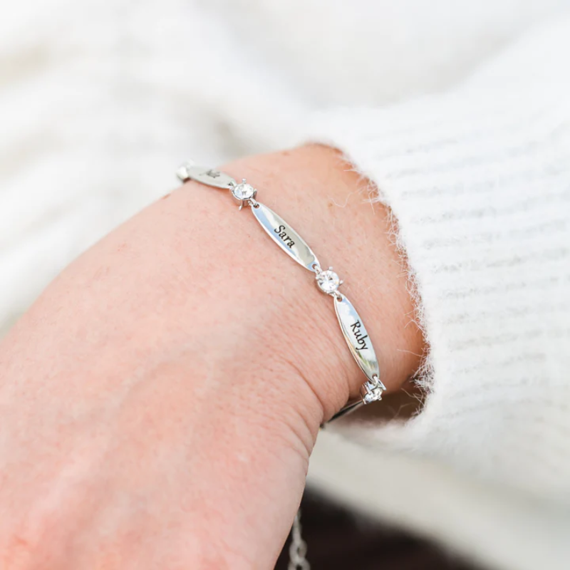 Personalisiertes Armband mit Gravur